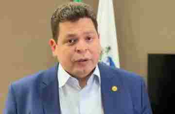 Perdão de dívidas da Cohapar pode beneficiar até 17 mil famílias, destaca Gugu Bueno